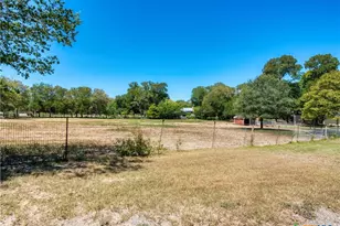 530 Buerger Ln, Seguin, TX 78155 - Photo 33