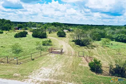8060 Cr 210 Road, Bertram, TX 78605 - Photo 21