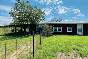 8060 Cr 210 Rd, Bertram, TX 78605 - Photo 23