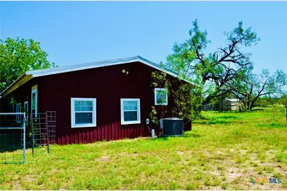 8060 Cr 210 Road, Bertram, TX 78605 - Photo 15