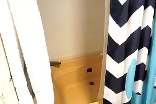 406 W Denver Ave, Seadrift, TX 77983 - Photo 19