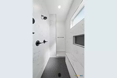 11042 Eagle Walk Boulevard, Salado, TX 76571 - Photo 39