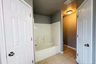 308 Woods Dr, Gatesville, TX 76528 - Photo 13