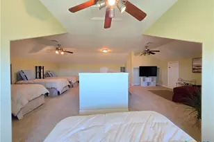 1588 W Bayshore Dr, Palacios, TX 77465 - Photo 39