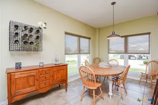 1588 W Bayshore Dr, Palacios, TX 77465 - Photo 13