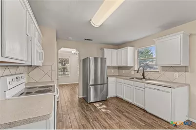 5504 Southern Crossing Drive, Temple, TX 76502 - Photo 13