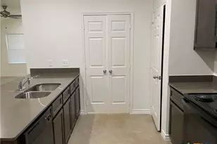 2313 Zanoletti Ct, Temple, TX 76504 - Photo 5