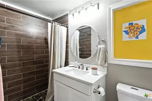 683 & 695 Albert St, New Braunfels, TX 78130 - Photo 35