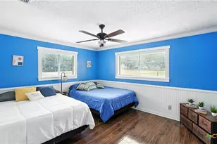 683 & 695 Albert St, New Braunfels, TX 78130 - Photo 19