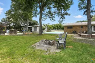 683 & 695 Albert St, New Braunfels, TX 78130 - Photo 21