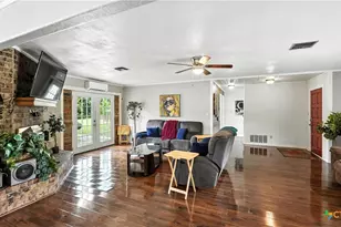 683 & 695 Albert St, New Braunfels, TX 78130 - Photo 7