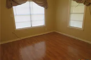 110 Sandra, Edna, TX 77957 - Photo 23