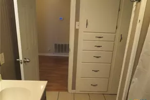 110 Sandra, Edna, TX 77957 - Photo 29