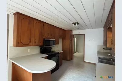 115 Bowling Green Drive, Victoria, TX 77904 - Photo 7