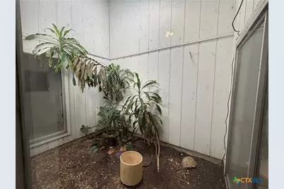 115 Bowling Green Drive, Victoria, TX 77904 - Photo 3