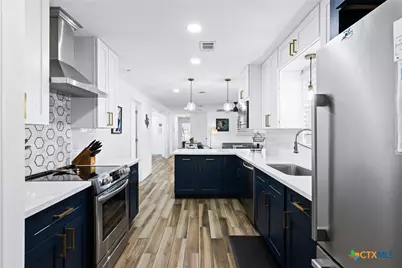 1219 S Church Street, Rockport, TX 78382 - Photo 13