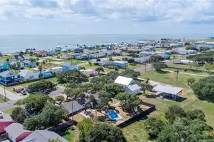 1219 S Church St, Rockport, TX 78382 - Photo 39