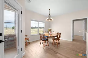 101 Hillside Ln, Lampasas, TX 76550 - Photo 17