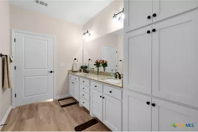 101 Hillside Lane, Lampasas, TX 76550 - Photo 23