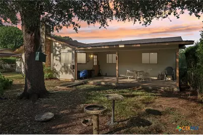 132 Cloverleaf Drive, Schertz, TX 78154 - Photo 5