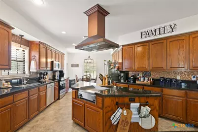 1144 Live Oak Drive, Inez, TX 77968 - Photo 9