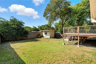 486 E South St, New Braunfels, TX 78130 - Photo 31