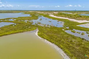 602-698 Cape Velero Dr, Rockport, TX 78382 - Photo 9