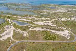 602-698 Cape Velero Dr, Rockport, TX 78382 - Photo 7