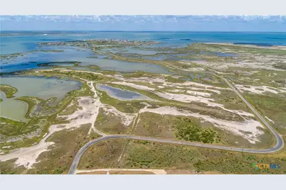 602-698 Cape Velero Drive, Rockport, TX 78382 - Photo 1