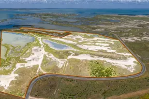 602-698 Cape Velero Dr, Rockport, TX 78382 - Photo 5