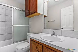 1902 Hooten St, Killeen, TX 76543 - Photo 11