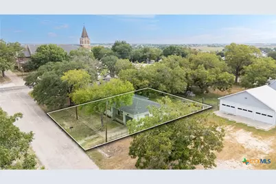 504 N Arnim, Moulton, TX 77975 - Photo 5