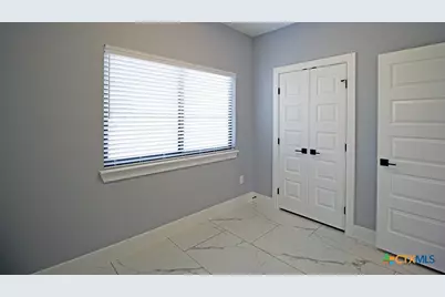 792 Lake Valley Drive, La Vernia, TX 78121 - Photo 33