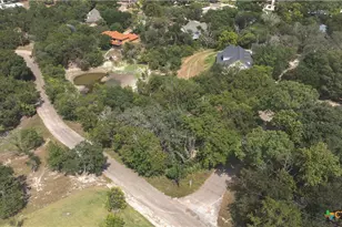 800 Hillcrest Dr, Salado, TX 76571 - Photo 1