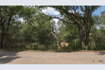 800 Hillcrest Drive, Salado, TX 76571 - Photo 5