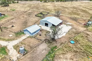 475 Co Rd 240, Gonzales, TX 78629 - Photo 43