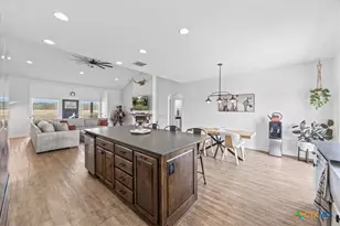 475 Co Rd 240, Gonzales, TX 78629 - Photo 11