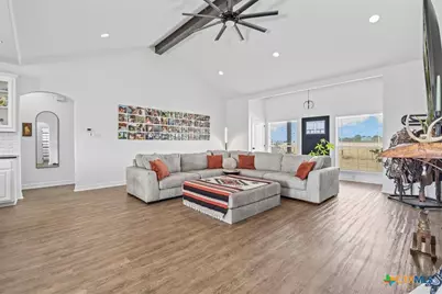 475 County Road 240, Gonzales, TX 78629 - Photo 7