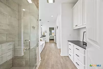 475 County Road 240, Gonzales, TX 78629 - Photo 19