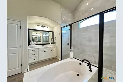 226 Sand Lilly Drive, Temple, TX 76502 - Photo 33