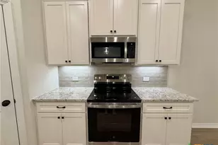 226 Sand Lilly Dr, Temple, TX 76502 - Photo 9