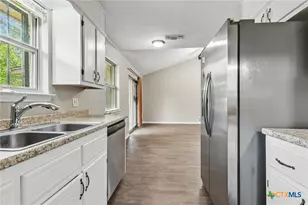 218 Bridle Dr, Copperas Cove, TX 76522 - Photo 9