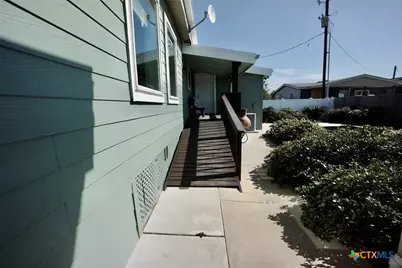 3043 W Harrison Avenue, Port O'Connor, TX 77982 - Photo 15
