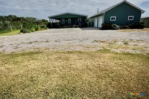 3043 W Harrison Ave, Port O'Connor, TX 77982 - Photo 3