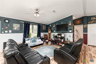 5684 Lindemann Rd, Bartlett, TX 76511 - Photo 7