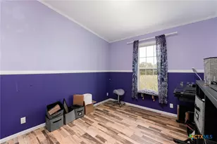 5684 Lindemann Rd, Bartlett, TX 76511 - Photo 19