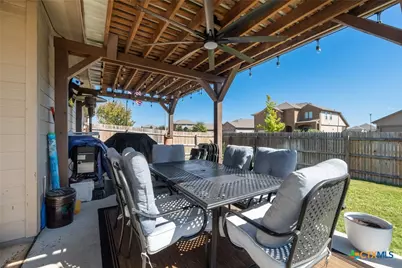 484 Copper Hill Drive, New Braunfels, TX 78130 - Photo 15