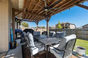 484 Copper Hill Dr, New Braunfels, TX 78130 - Photo 15