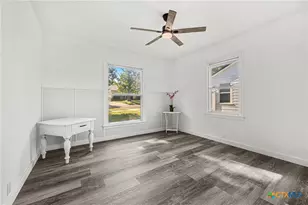 1704 S 41st St, Temple, TX 76504 - Photo 19