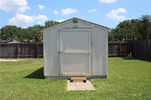 206 Yellowstone Dr, Victoria, TX 77904 - Photo 19